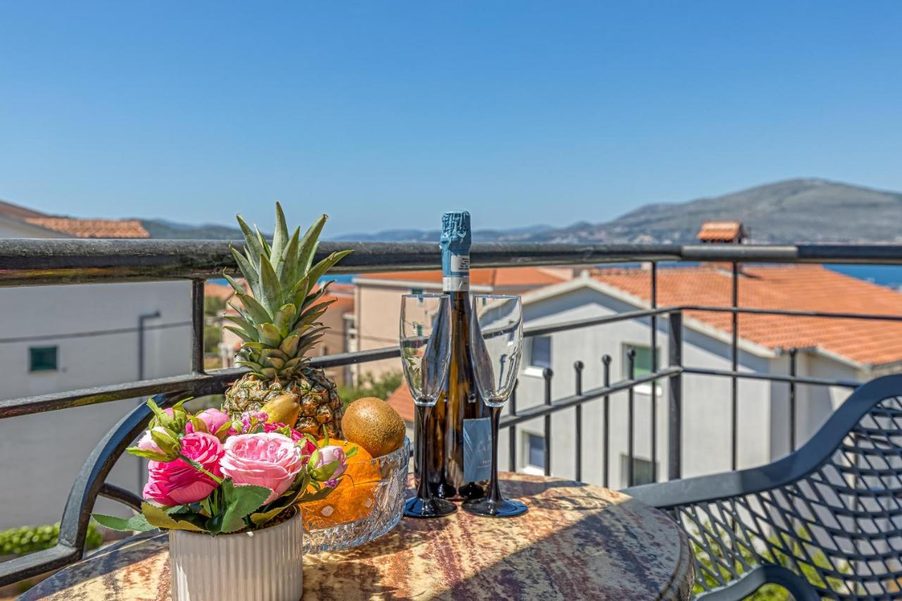 Villa Mihaela Trogir Exteriér fotografie